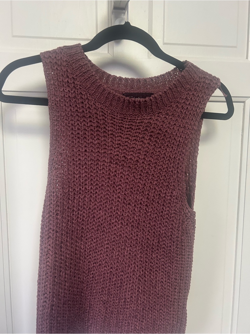 Women’s Sleeveless Knit Sweater Vest - Mauve